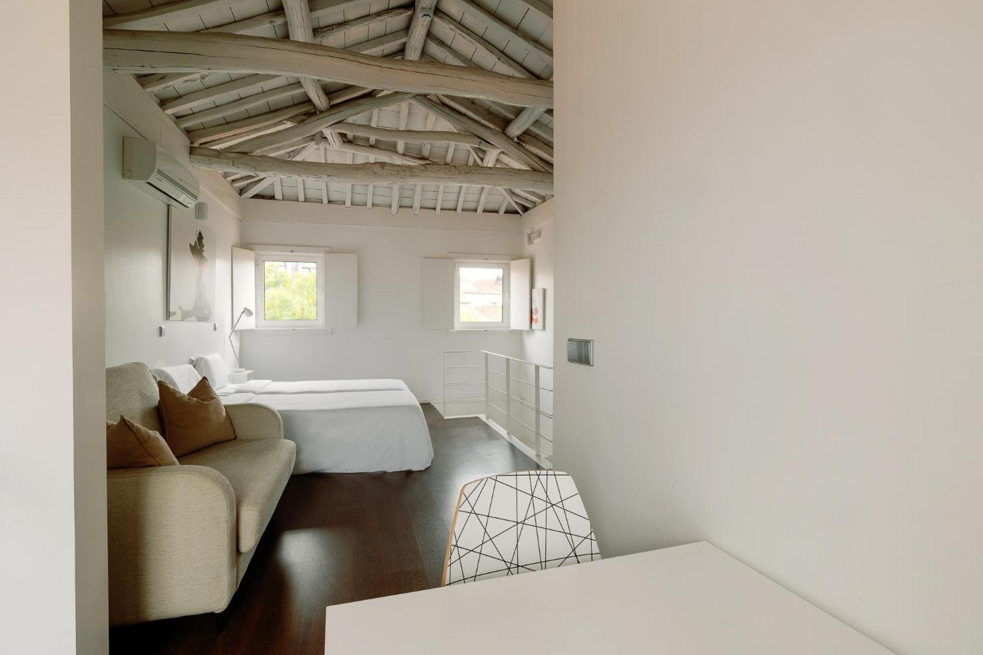 Fine Arts Studios By Olala Homes Porto Exteriér fotografie