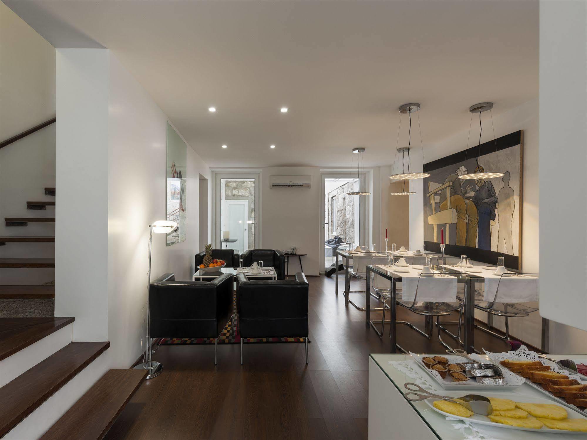 Fine Arts Studios By Olala Homes Porto Exteriér fotografie